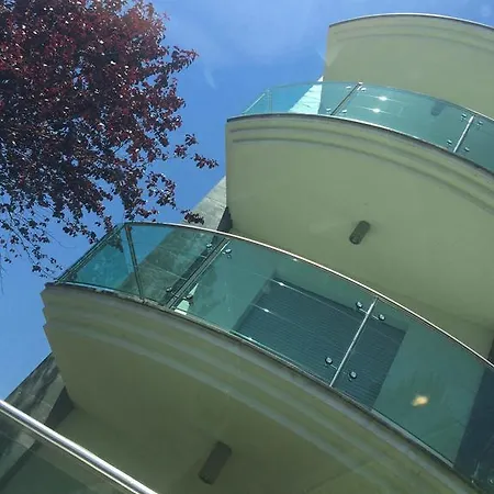Residenza Flores * Bellaria-Igea Marina