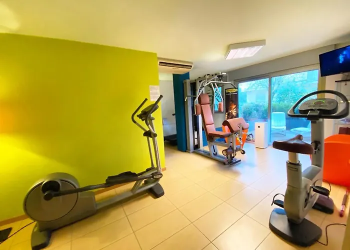 דירה Residenza Flores בלריה-איגאה מרינה